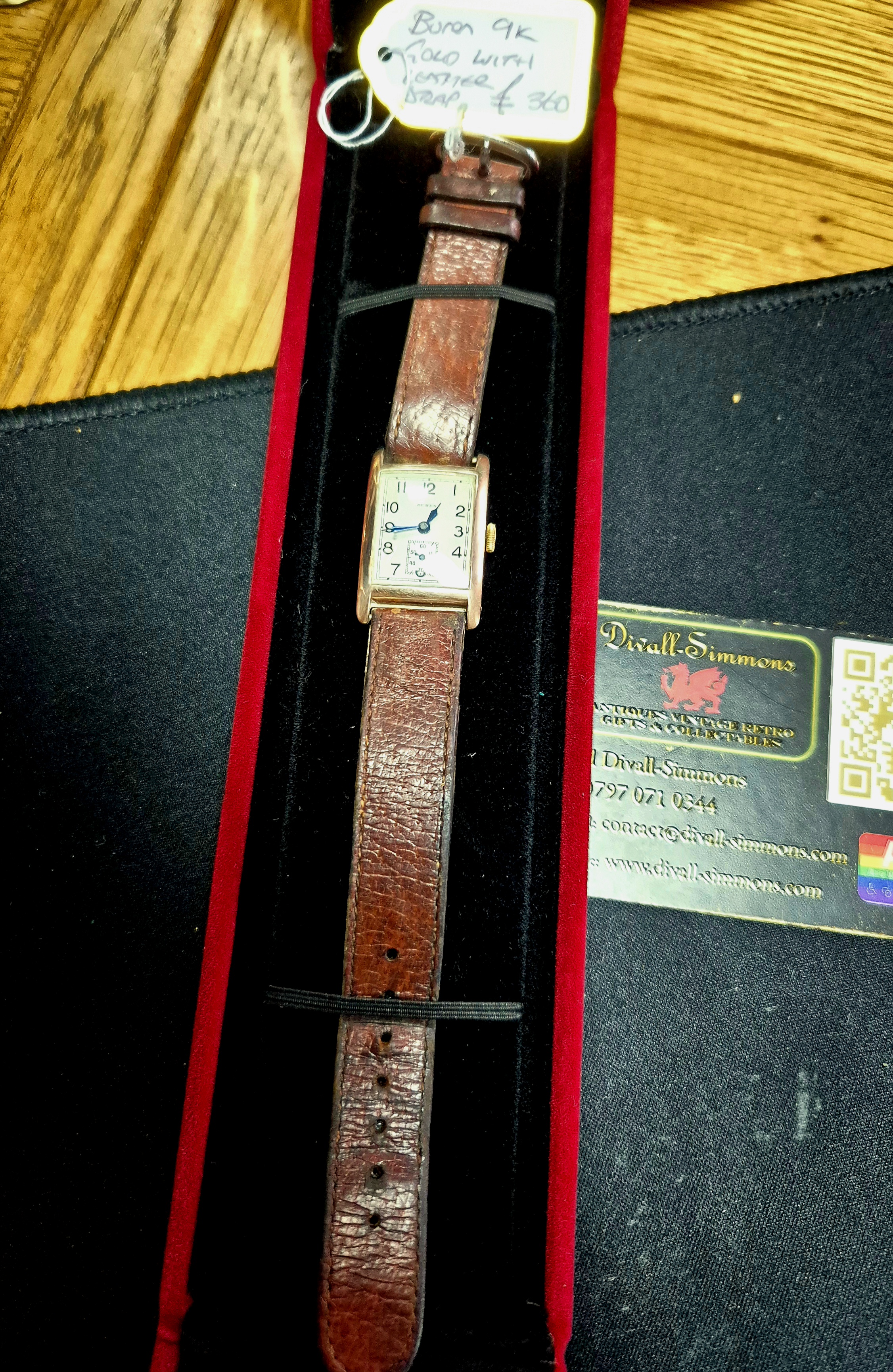 9 carat gold 'Buren' Antique watch with stunning original le